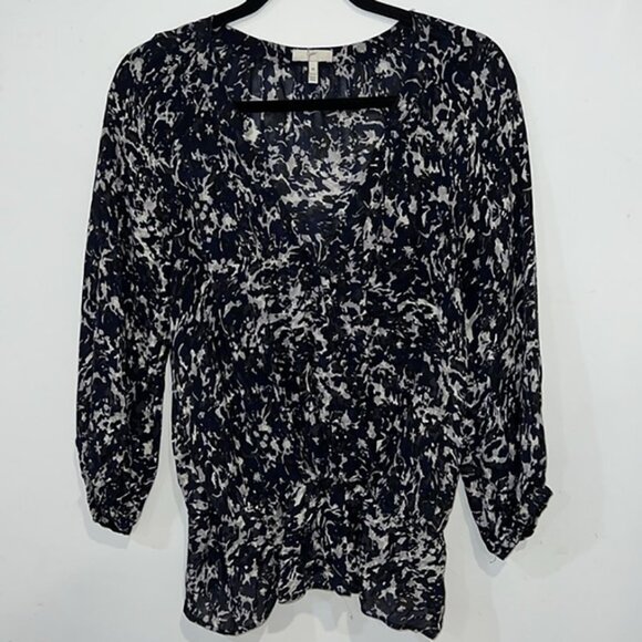 JOIE Black Gray Bohemian Silk Flowy Blouse size Medium - Picture 3 of 16